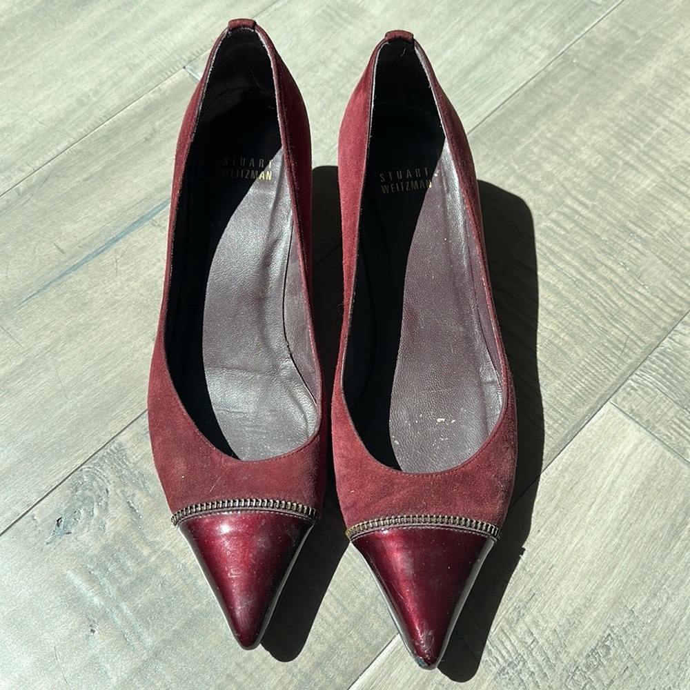 Stuart Wetzman Kitten Heels - suede/patent leather combo